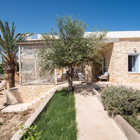 Terra E Sole Spa Suite Aegina Vathí 外观 照片