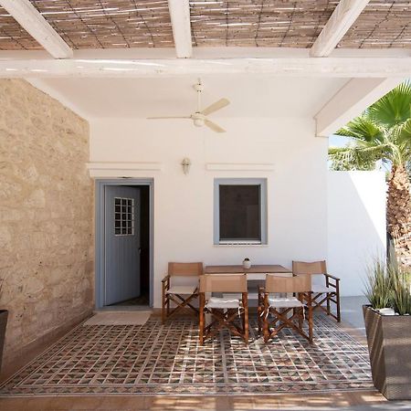 Terra E Sole Spa Suite Aegina Vathí 外观 照片