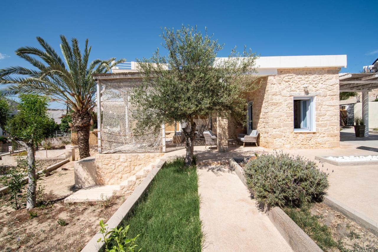 Terra E Sole Spa Suite Aegina Vathí 外观 照片