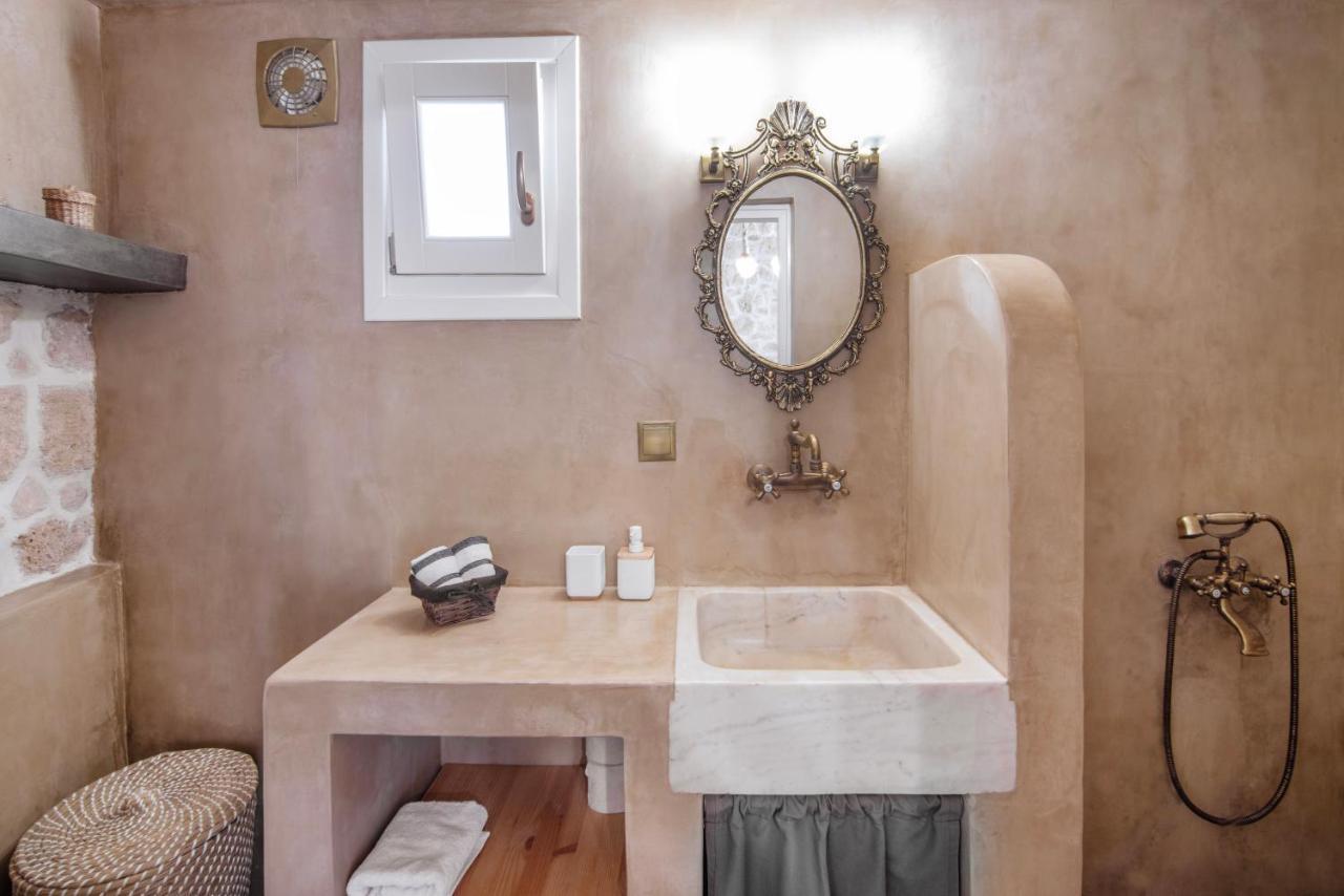 Terra E Sole Spa Suite Aegina Vathí 外观 照片
