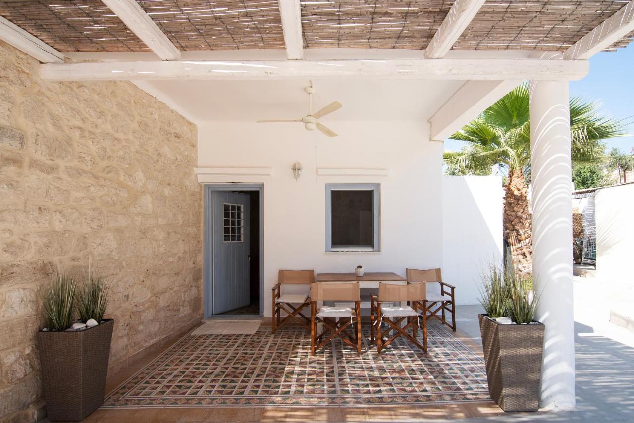 Terra E Sole Spa Suite Aegina Vathí 外观 照片