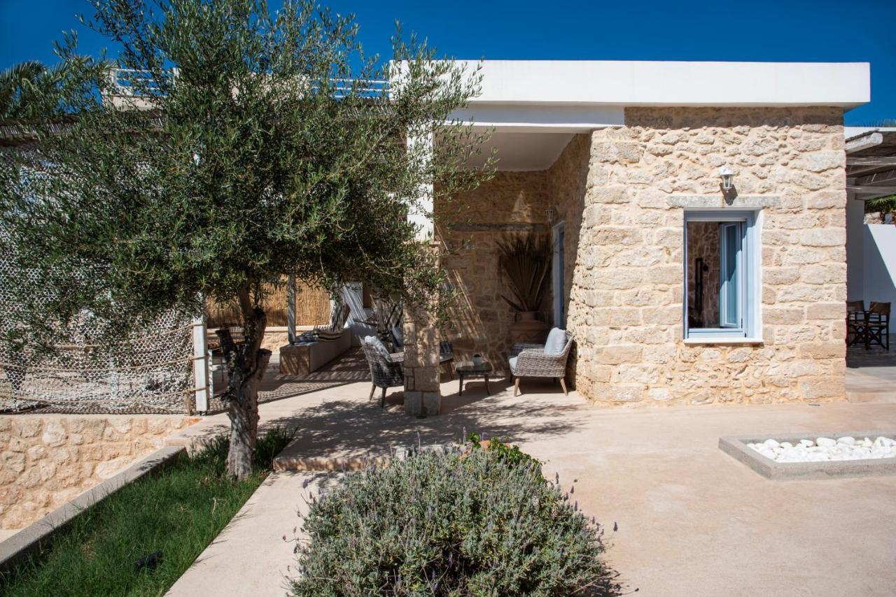 Terra E Sole Spa Suite Aegina Vathí 外观 照片
