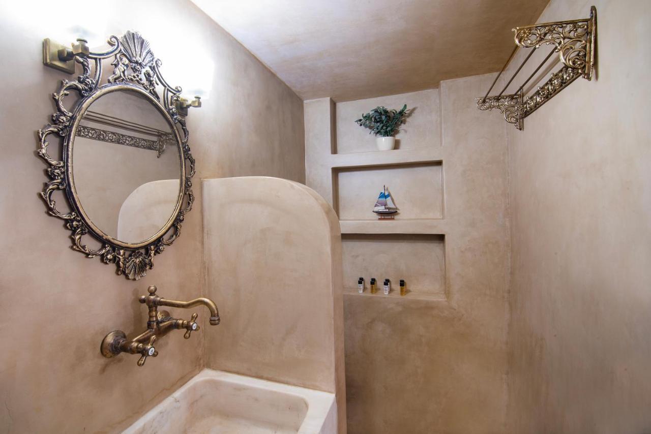 Terra E Sole Spa Suite Aegina Vathí 外观 照片